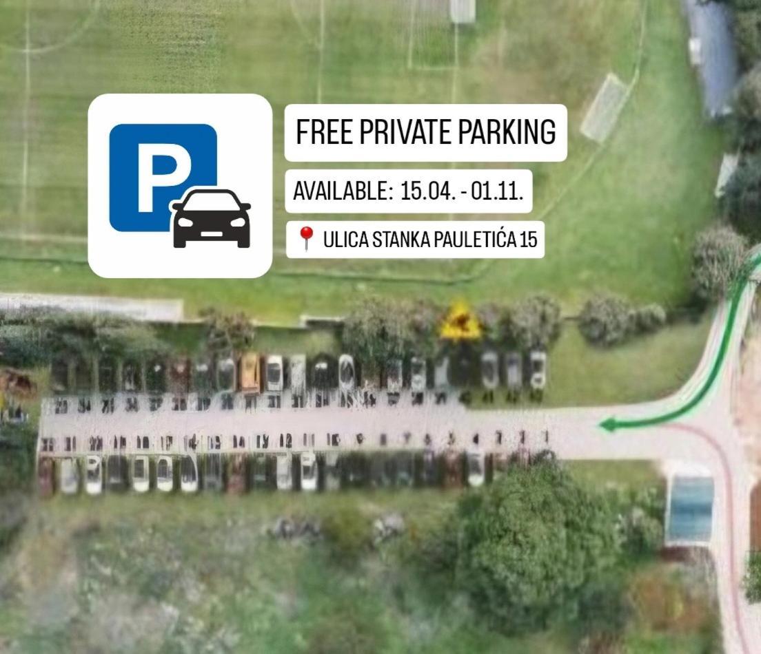 Deluxe Studio In City Center With Free Private Parking Ρόβινι Εξωτερικό φωτογραφία